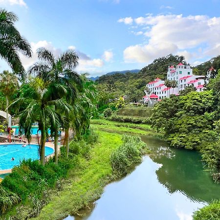 Uni-Resort Mawutu Guanxi Bagian luar foto